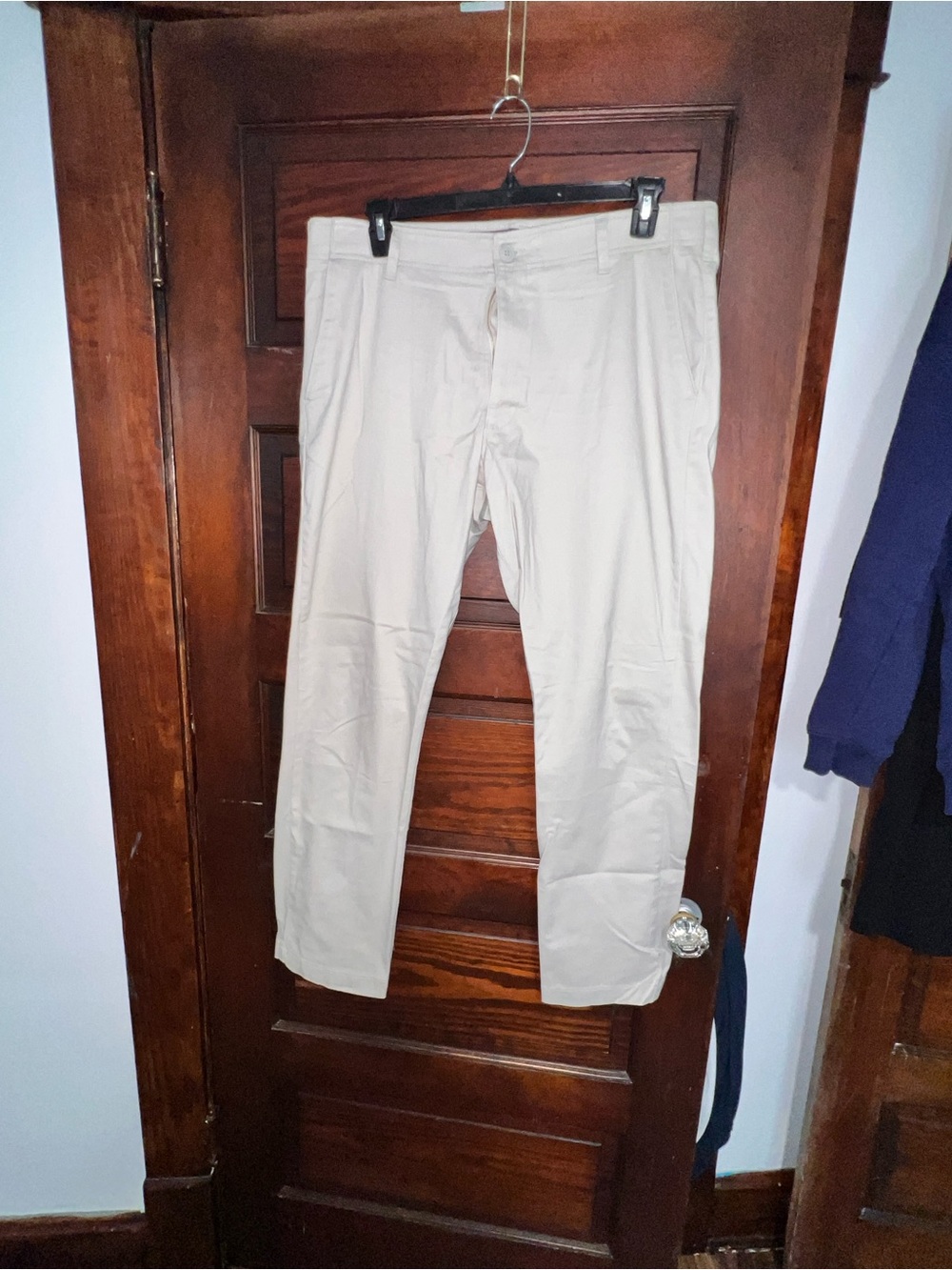 Lee Men's Light Khaki Straight Fit Chinos